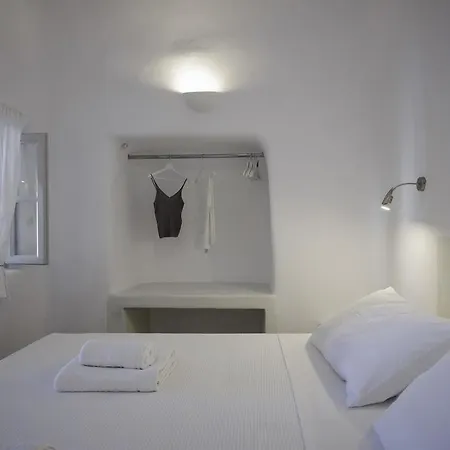 Red Stone Pensión *