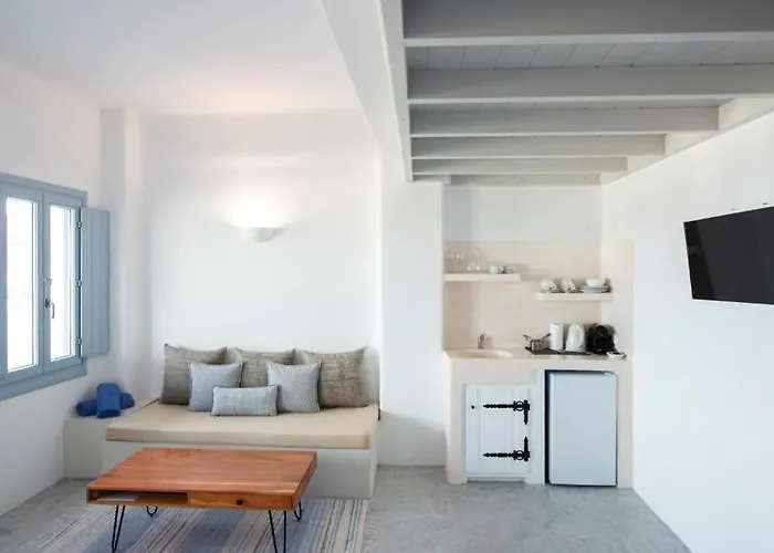 Πανσιόν Red Stone *