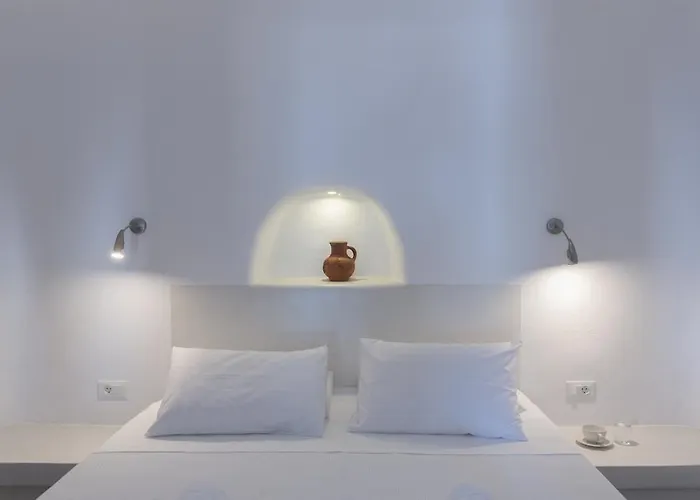 Guest house Red Stone Oia (Santorini)